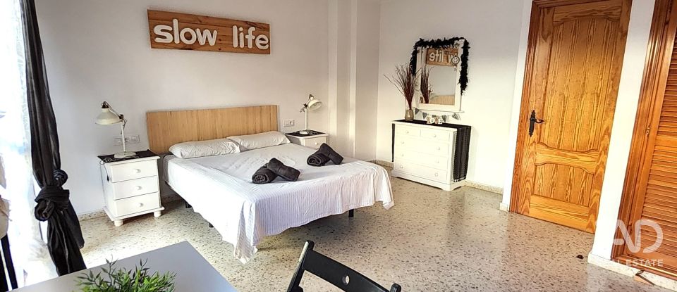 Dúplex 3 habitaciones de 125 m² en Tarifa (11380)