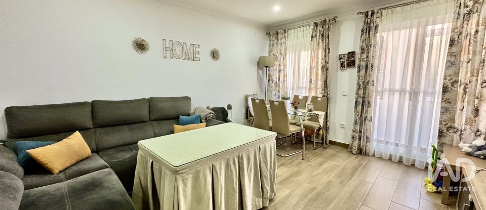 Piso 3 habitaciones de 112 m² en Lepe (21440)