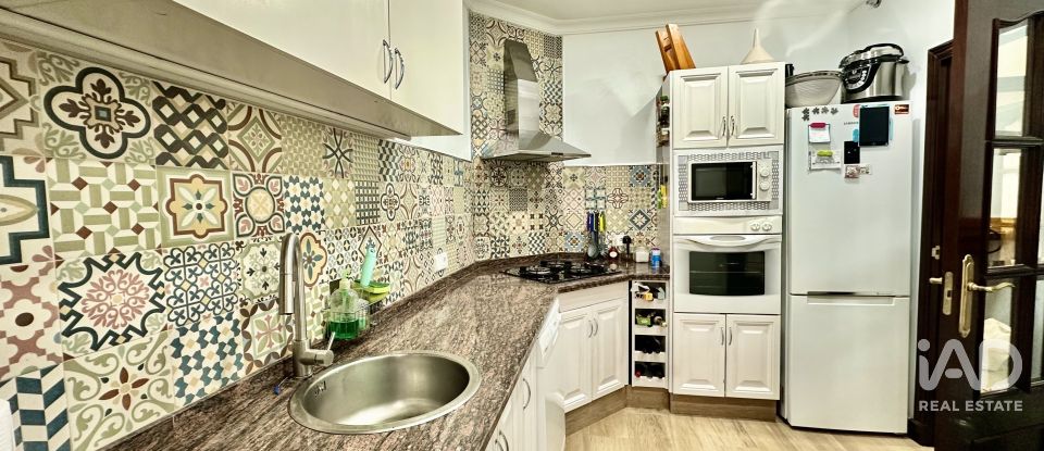 Piso 3 habitaciones de 112 m² en Lepe (21440)