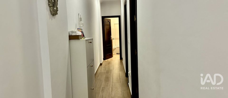 Piso 3 habitaciones de 112 m² en Lepe (21440)