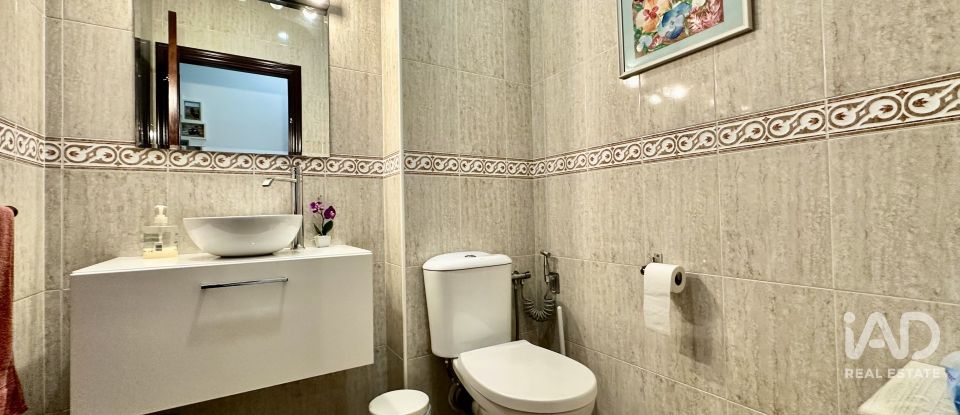 Piso 3 habitaciones de 112 m² en Lepe (21440)