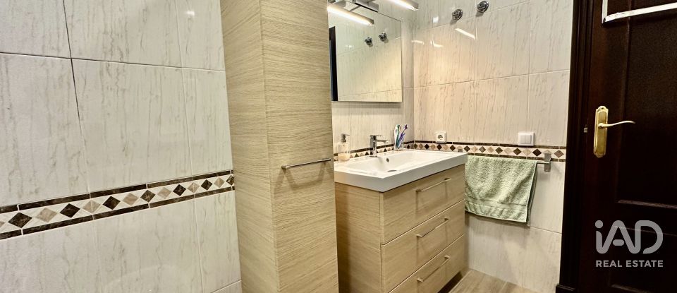 Piso 3 habitaciones de 112 m² en Lepe (21440)