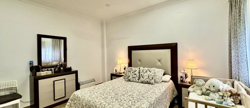 Piso 3 habitaciones de 112 m² en Lepe (21440)