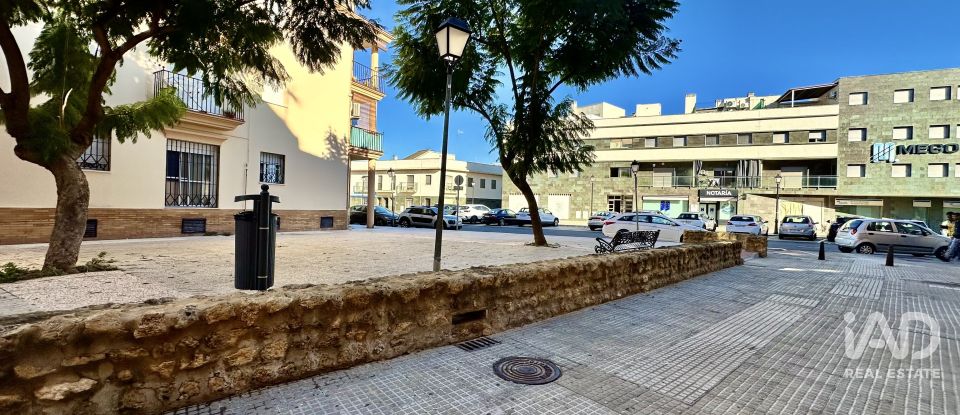 Piso 3 habitaciones de 112 m² en Lepe (21440)