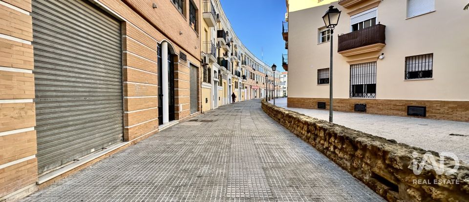 Piso 3 habitaciones de 112 m² en Lepe (21440)