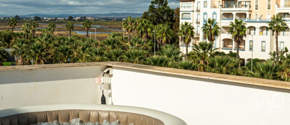 Appartement 3 chambres de 122 m² à Isla de Canela (21409)