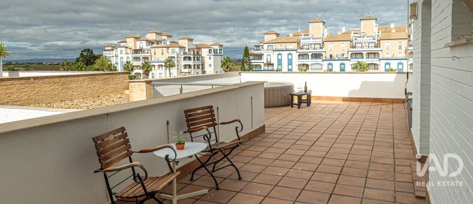 Appartement 3 chambres de 122 m² à Isla de Canela (21409)