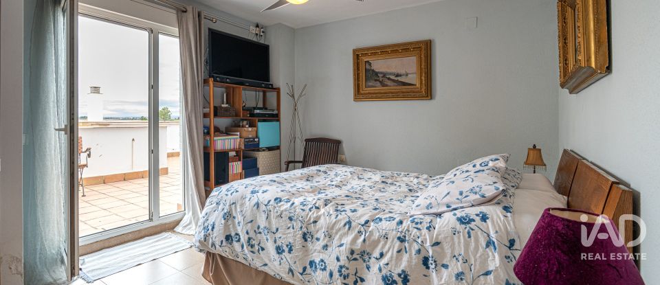 Appartement 3 chambres de 122 m² à Isla de Canela (21409)