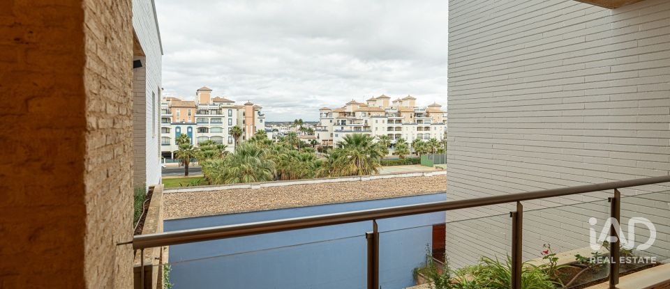 Appartement 3 chambres de 122 m² à Isla de Canela (21409)