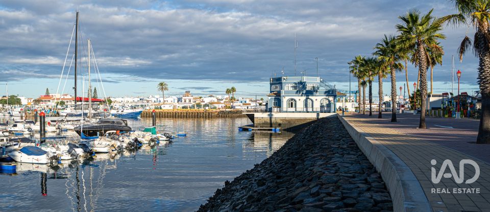 Appartement 3 chambres de 122 m² à Isla de Canela (21409)