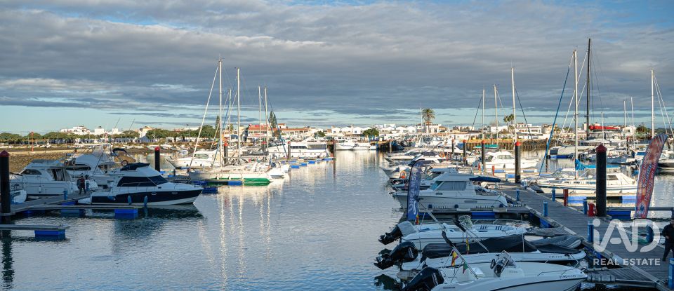 Appartement 3 chambres de 122 m² à Isla de Canela (21409)