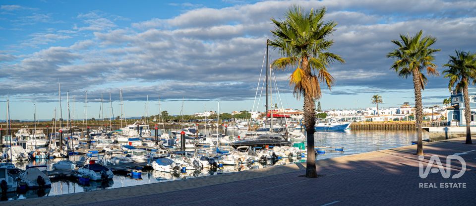 Appartement 3 chambres de 122 m² à Isla de Canela (21409)