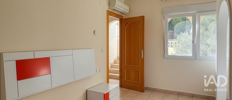 Casa 3 habitacions de 279 m² a Dénia (03700)