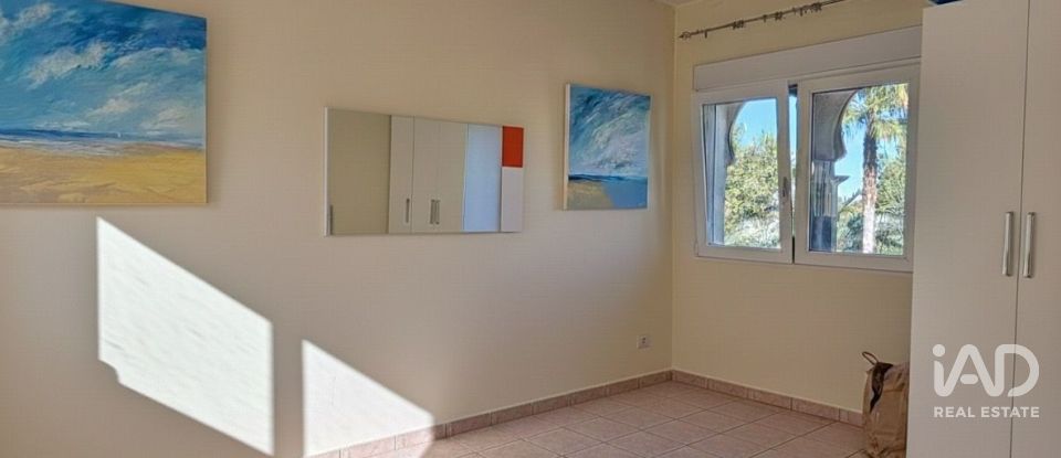 Casa 3 habitacions de 279 m² a Dénia (03700)