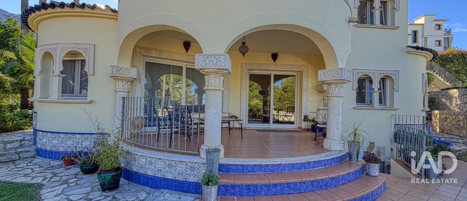 Casa 3 habitacions de 279 m² a Dénia (03700)