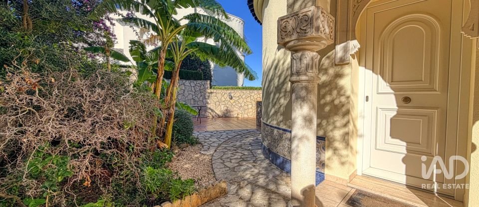 Casa 3 habitacions de 279 m² a Dénia (03700)