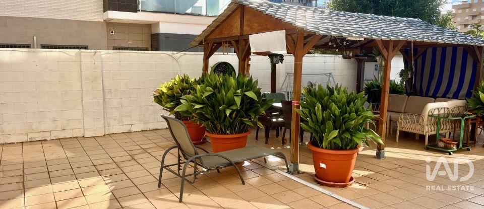 Pis 3 habitacions de 100 m² a Oropesa/Oropesa del Mar (12594)