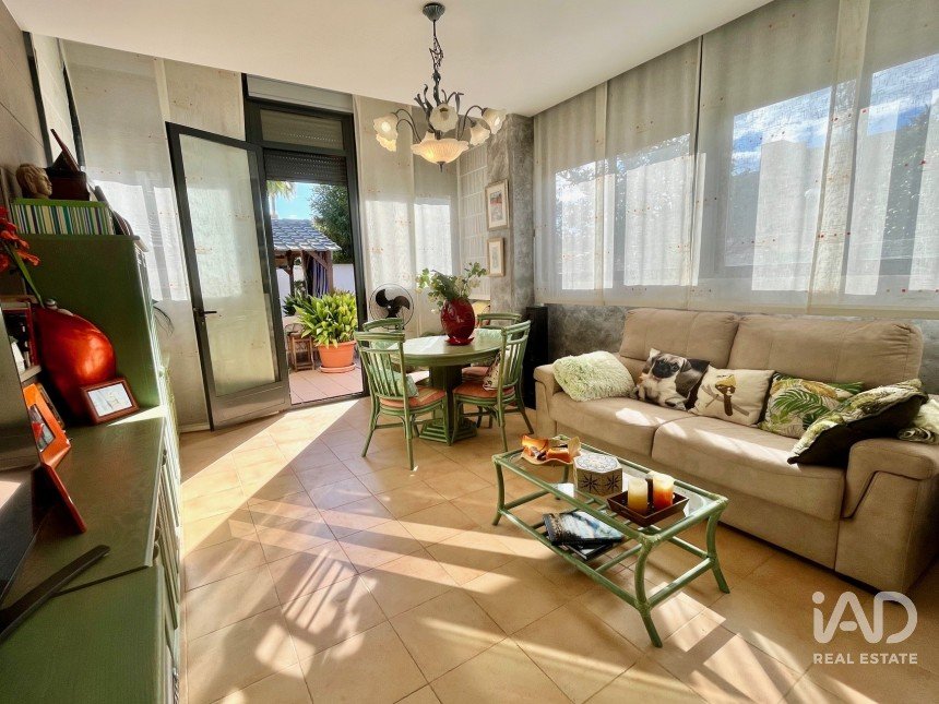 Pis 3 habitacions de 100 m² a Oropesa/Oropesa del Mar (12594)