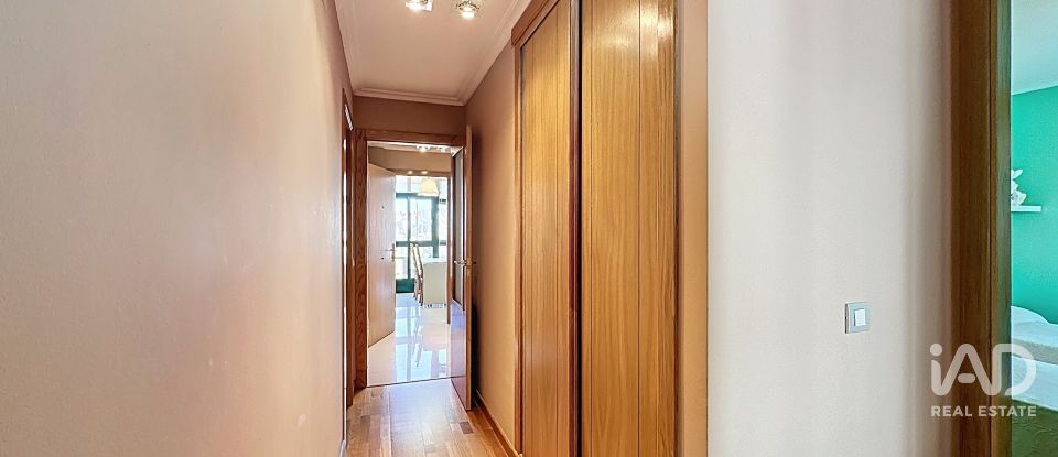 Appartement 3 chambres de 95 m² à Bordons (36966)