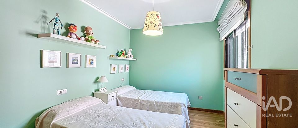 Appartement 3 chambres de 95 m² à Bordons (36966)