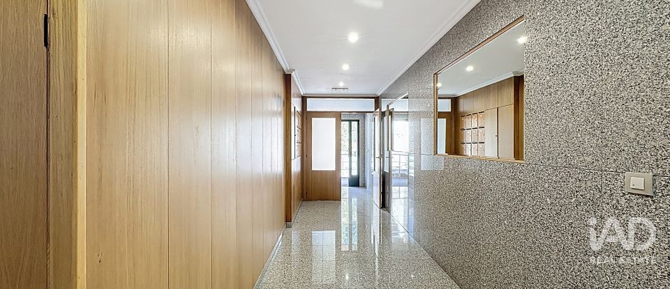 Appartement 3 chambres de 95 m² à Bordons (36966)