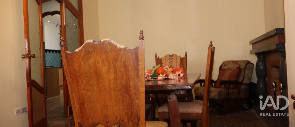 Casa 5 habitacions de 148 m² a Benidoleig (03759)