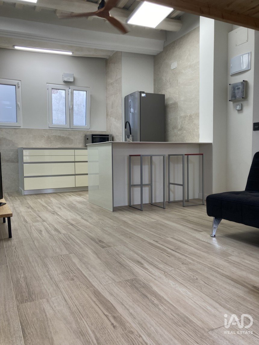 Penthouse 1 chambre de 51 m² à Barcelona (08001)