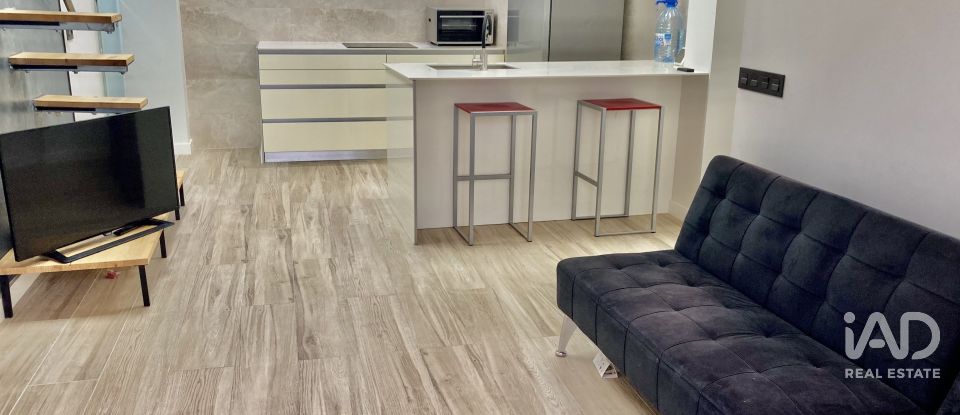 Penthouse 1 chambre de 51 m² à Barcelona (08001)