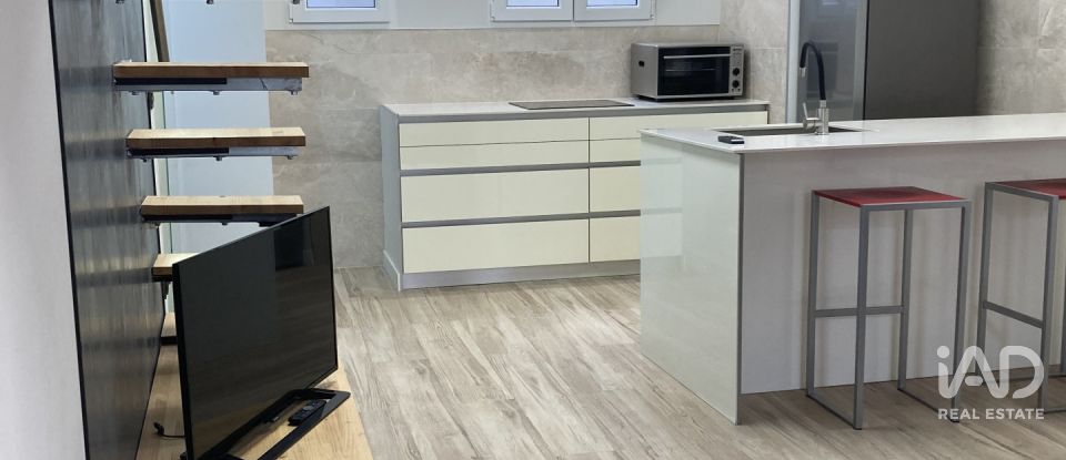 Penthouse 1 chambre de 51 m² à Barcelona (08001)