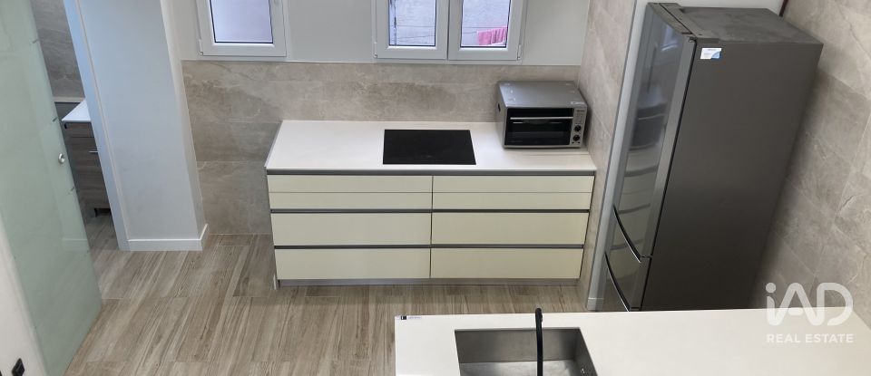 Penthouse 1 chambre de 51 m² à Barcelona (08001)