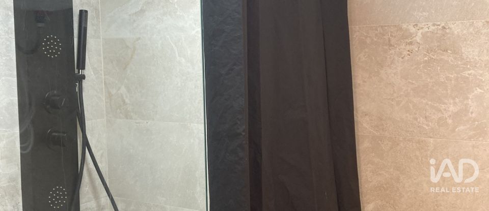 Penthouse 1 chambre de 51 m² à Barcelona (08001)