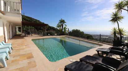 Casa 6 habitacions de 292 m² a Cabrils (08348)