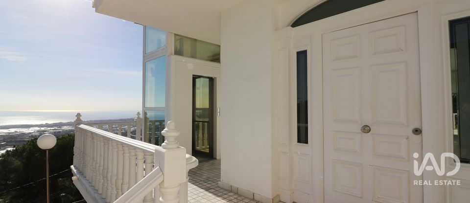 Casa 6 habitaciones de 292 m² en Cabrils (08348)