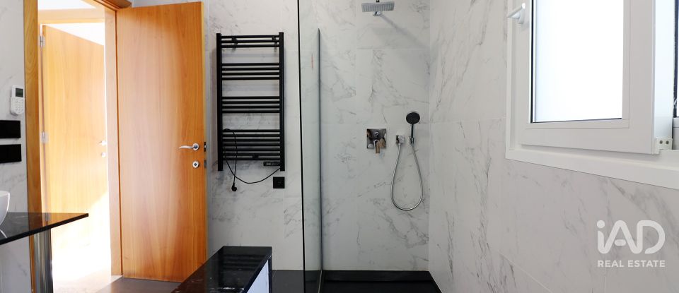 Casa 6 habitaciones de 292 m² en Cabrils (08348)