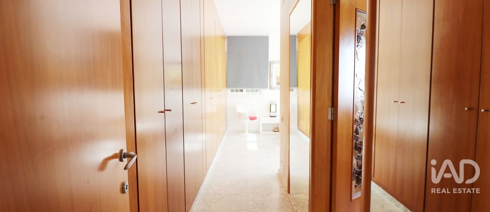 Casa 6 habitaciones de 292 m² en Cabrils (08348)