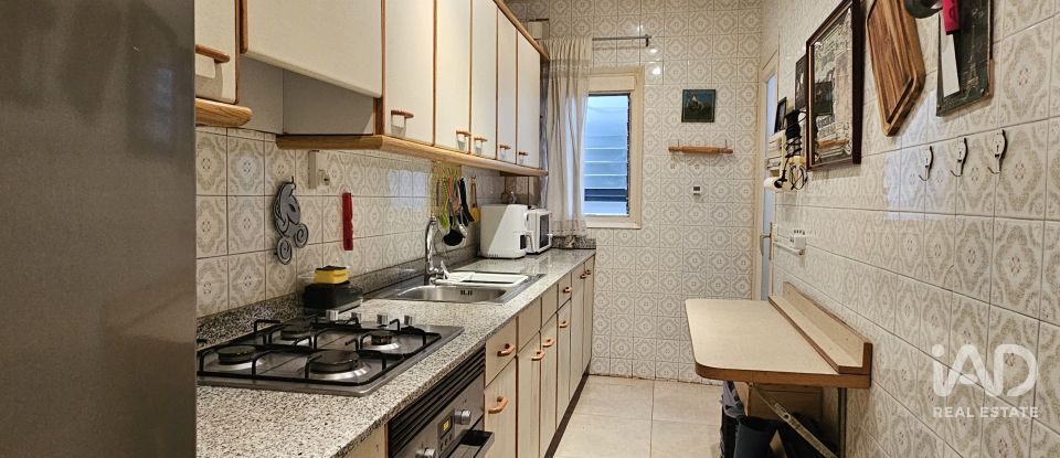 Piso 4 habitaciones de 95 m² en Barcelona (08028)