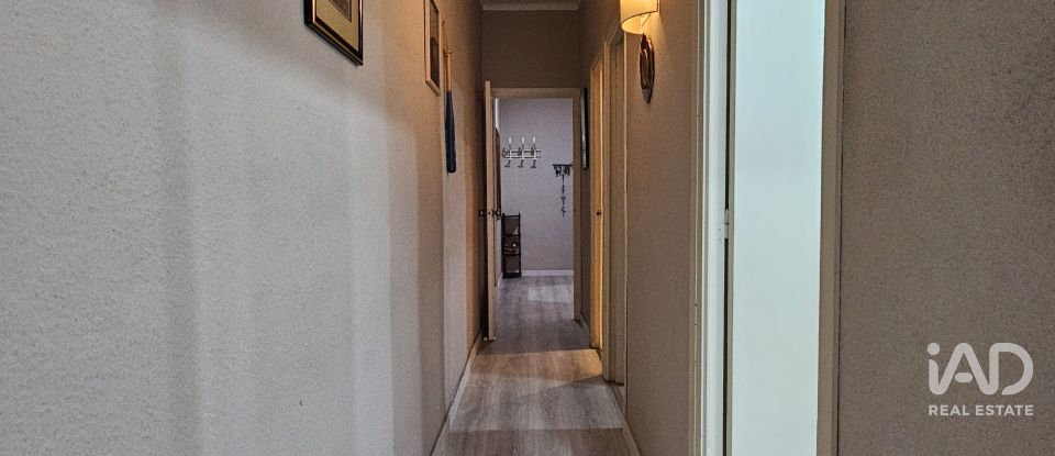 Piso 4 habitaciones de 95 m² en Barcelona (08028)