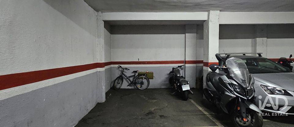 Piso 4 habitaciones de 95 m² en Barcelona (08028)