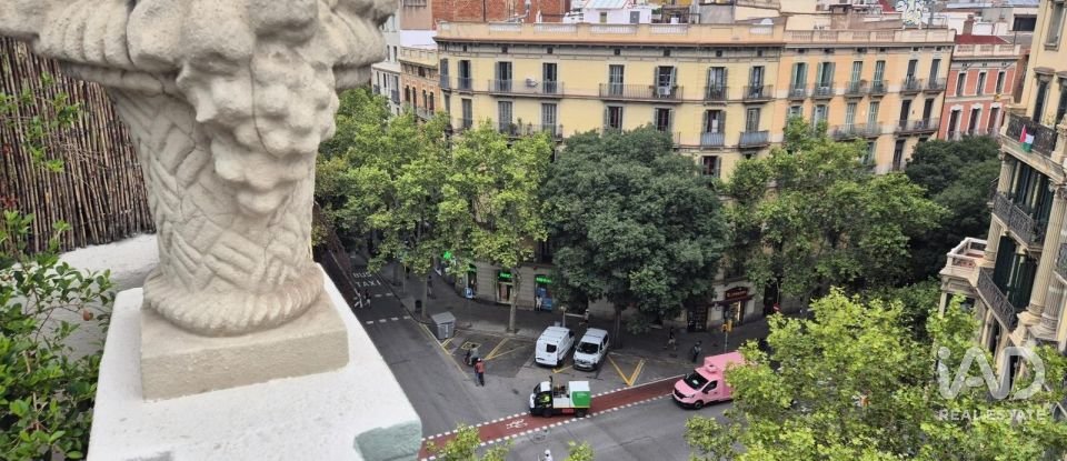 Pis 2 habitacions de 131 m² a Barcelona (08011)