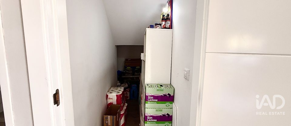 Casa 5 habitacions de 197 m² a Villalbilla (28810)