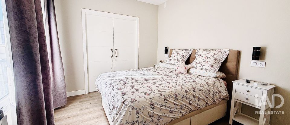 Casa 5 habitacions de 197 m² a Villalbilla (28810)