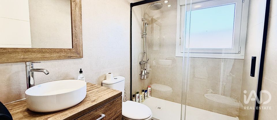 Casa 5 habitacions de 197 m² a Villalbilla (28810)