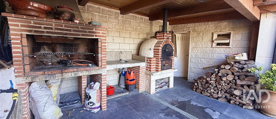 Casa 5 habitacions de 197 m² a Villalbilla (28810)