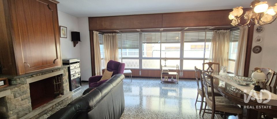 Dúplex 3 habitaciones de 210 m² en El Vendrell (43700)