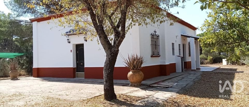 Country home 4 bedrooms of 123 m² in Valverde del Camino (21600)