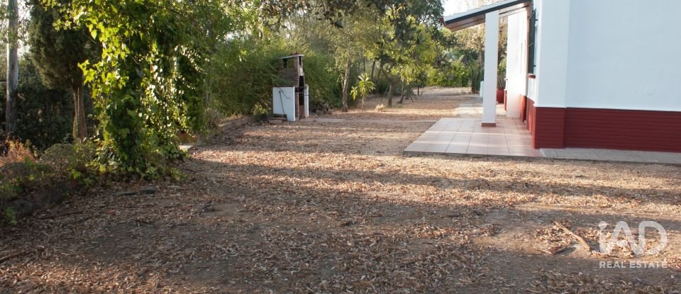 Country home 4 bedrooms of 123 m² in Valverde del Camino (21600)