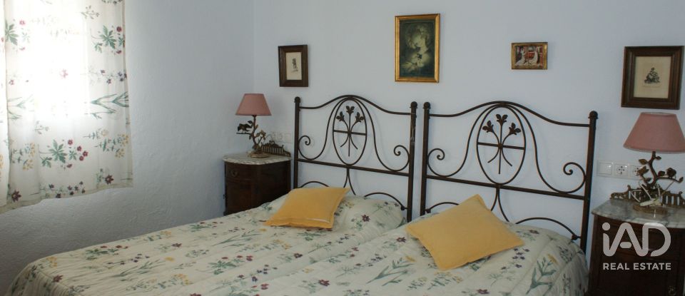 Country home 4 bedrooms of 123 m² in Valverde del Camino (21600)