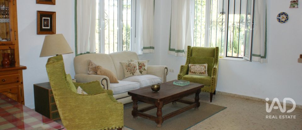 Country home 4 bedrooms of 123 m² in Valverde del Camino (21600)