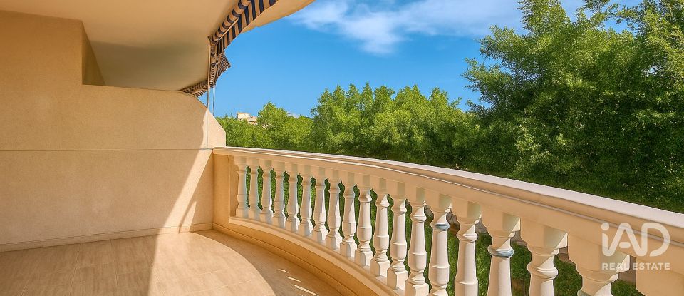 Piso 2 habitaciones de 60 m² en Balsares (03195)