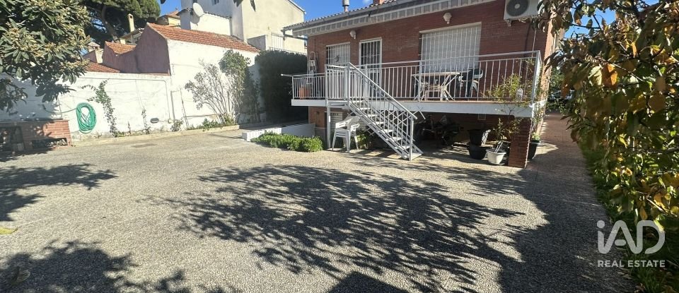 Casa 4 habitacions de 185 m² a Parets del Vallès (08150)